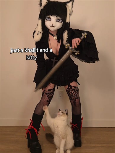 god forbid some cats catch a vibe #catgirl #cat #kigurumi #fursuit #furry