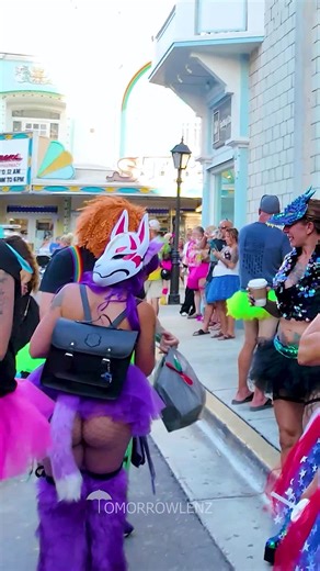 Tomorrowlenz | Traveler 🌎 on Instagram: "When the whole city turns into a party🔥 . . . . Key West florida turns into a big party in this Festival(Carnival)🔥 . . . #festival #party #streetparty #costume #cosplay #carnival #keywest #florida #lifestyle #bunny #beautifulgirl"