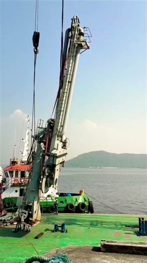 Amazing Cargo Loading & Unloading Process | Inside Shipping Operations 🚢 #ytshorts #subscribe