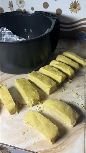 Easy shortbread recipe, will you be trying this? #shortbreadcookies #easyrecipe #3ingredientsrecipes