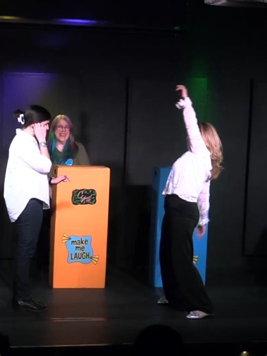 Wacky Waving Inflatable Arm-Flailing Tube Man gets a job#improv #unscrewedtheater #unscrewedgameshow