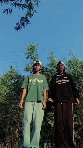 Dance garw n aaya n ramro sng..😅 #keepsupporting #viralvideo #foryoupage❤️❤️ #fypシ゚viral🖤tiktok☆♡🦋myvideo #chapur_muser @𝐏𝐈𝐤𝗮𝗮𝗮 𝗖𝗵𝘂𝘂𝘂 🧿🐼