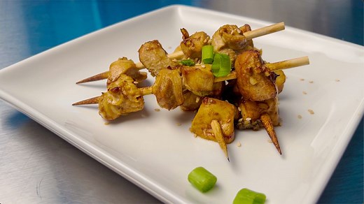 Have you heard about VA's Healthy Teaching Kitchen? This spectacular program empowers Veterans to take charge of their health through hands-on cooking classes and nutrition education. Designed to inspire confidence in the kitchen, it teaches practical skills, like preparing wholesome, budget-friendly meals that support overall well-being. Whether you’re looking to manage a health condition or simply eat better, the Healthy Teaching Kitchen offers a fun, interactive way to build healthy habits th