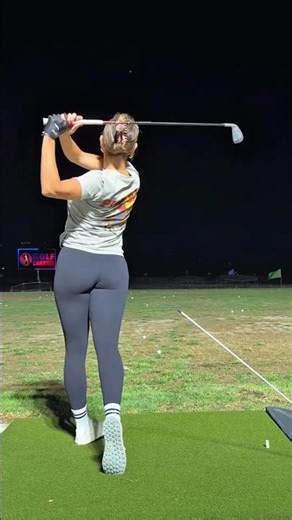 Amazing Golf Swing you need to see | Golf Girl awesome swing | Golf shorts | KAROL PRISCILLA