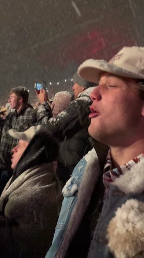 @Zach Bryan in the snow !!! #redrocksampitheater #zachbryan #concert #denvercolorado