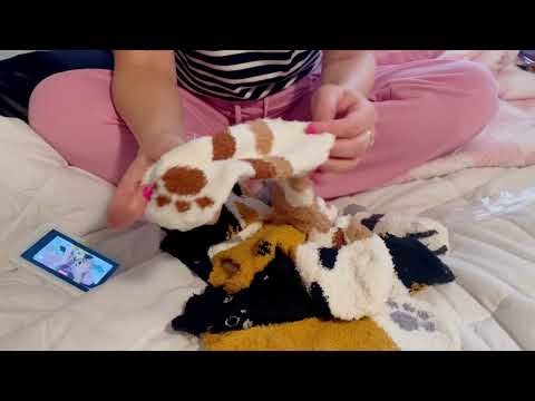 Close up of the cutest socks / Fuzzy Socks / Tested by Naomi