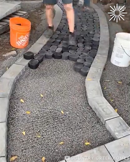 You can never go wrong with a cobblestone pavement✨😍 | MetDaan Creative