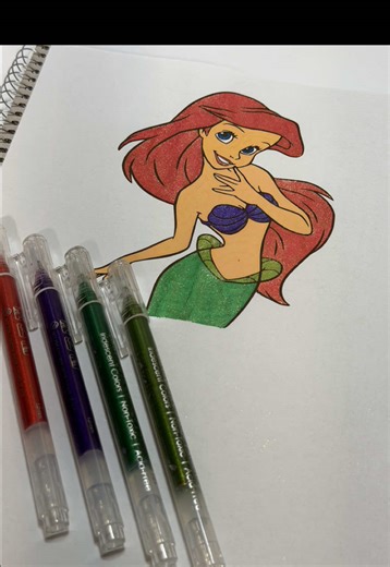 🎨 #glitterpen #coloring #satisfying #disney #princess