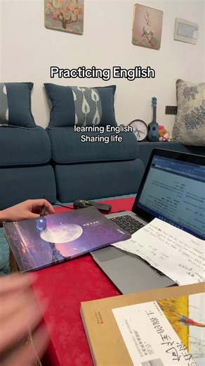 Learning English, sharing life