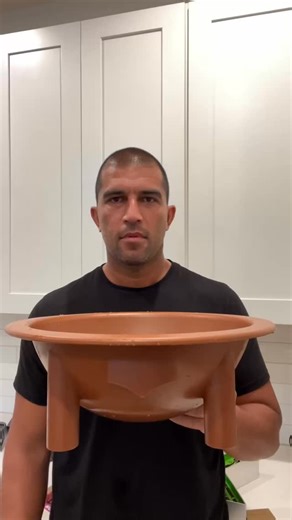 38 reactions · 3 comments | Making good kava in your Tanoa is like hand washing dirty closes! It really is that simple! #kavafied #kava | Kavafied | Facebook