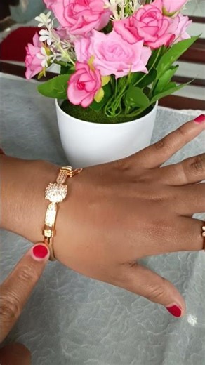 Titanium Bangle Women's Bracelet #women'sbracelet #womentitaniumbracelet #titaniumbracelet