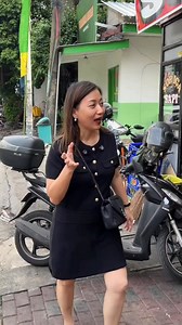 244K views · 5.4K reactions | KUAH IRENG, KUAH KUNING, KUAH COKELAT, KUAH BENING .. SEMUA ADA DISINI  Bt penyuka menu kuah ala Jatim sih kudu cobain Soto Ayam Babon … apa aja ada trus enak2 juga .. cocok deh sm lidahku .. harga jg masih ok dan bukanya dr pagi ampe subuh .. hmmm kenapa gak sekalian 24jam ya  . . SOTO AYAM BABON Jln Mampang Prapat Raya no 6, Mampang, Jakarta Selatan ⭐️ 9.4/10 ✅ Halal ⏰ 7.00 - 04.30 | nanakoot | Facebook