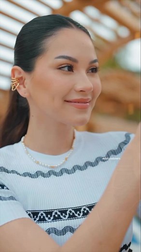 Alyssa Daguisé LV By The Pool Campaign Series