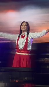 1.8K views · 1.7K reactions | @anagabrieloficial en vivo desde el Acrisure Arena en Palm Desert, CA el 19 de Septiembre 2025 como parte de su gira “Claro De Luna Tour” #AnaGabriel #ClaroDeLuna #ClaroDeLunaTour #LunaDeAmerica | Ana Gabriel México Fans | Facebook