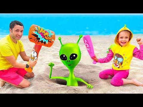 Green Alien | Kids Songs And Nursery Rhymes | Maya Mary Mia