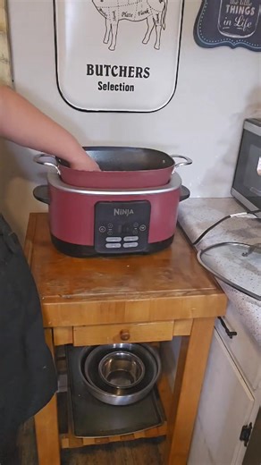 34K views · 658 reactions | Beef tips innthe slow cooker #easyrecipes #beef | Lesley Cooks and Bakes | Facebook