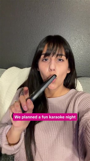 Sing your favorite songs, then turn the mic into a challenge 🎶🧠 With KaraFun, compete with friends and family in special quizzes and see who really knows their music. Karaoke night just got way more fun 🎉