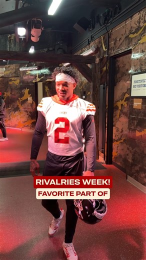 Rivalries helmets: Dope, Great, Sleek 🤩 | San Francisco 49ers