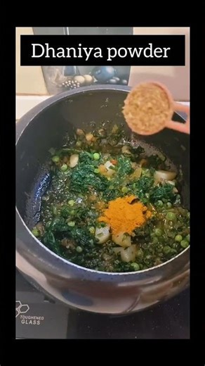 easy and quick palak khichdi recipe #food #youtubeshorts #cooking #easyrecipe