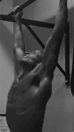 💥How David Goggins made the pull up world record #shorts #mindset #motivation #davidgoggins
