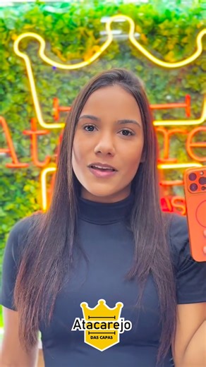 Acessórios celular | Celulares on Instagram: "A capa mais pedida chegou 😍 Transforme seu iPhone no design do 17 Pro Max Sem gastar o valor de um celular novo ✨ 📲 Disponível na loja Mande mensagem no nosso direct e garanta a sua 😍"