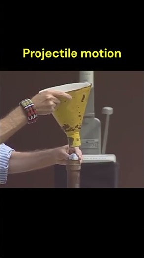 Projectile motion TOP demo