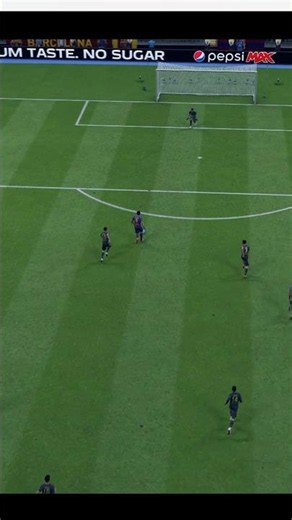 Still booting up FIFA 19 for some classic gameplay! Who's ready for a throwback match? ⚽️ #FIFA19
