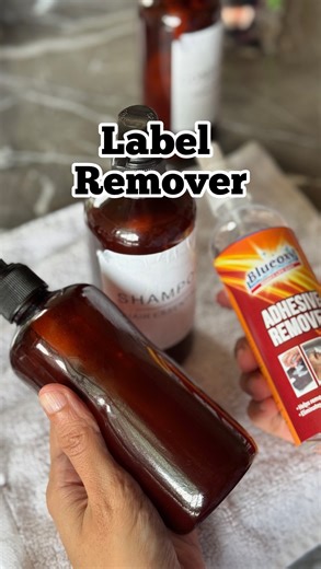 Kiddiegram - Afra & Atiya on Instagram: "STICKER/LABEL REMOVING HACK It’s seriously so annoying when I can’t easily get off stickers or labels. This adhesive remover was just brilliant and got the job done in seconds. Comment below if you want the link. #kiddiegramamazonfinds #kiddiegramamazonbestbuys #kiddiegramhacks [ mom hack hacks sticker label remover adhesive Amazon buys link comment Kiddiegram ]"