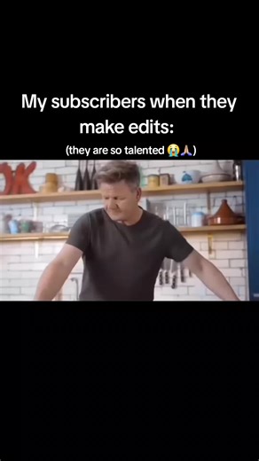 The Hawk army has a lot of talent ✨️ #fyp #wwe #gordonramsay #friend #wrestling ♡tags❤️:@𝒦 💕 @♡𝙺𝚒𝚝♡ @𝐨𝐬𝐜𝐚𝐫 ✰ @S$X.S. @☆Ob1ivi0n☆ @morg6nsvsp_ @ø𝙣𝙞𝙮✩ @liv_figureskater💛