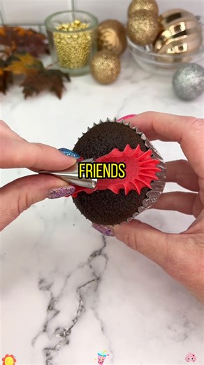 Olaf just wandering off at Disneyland Parisat the New World of Frozen coming nextMarch! Beyond cute#disnevland # WorldOfFrozen #frozen # disneyadventureworld # disnevlandparis