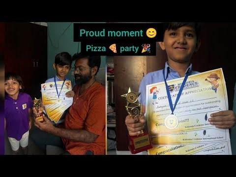 Proud parents 😁| trophy 🏆 ke liye pizza party| we love you baccha| talented siblings| trophy|🏆✨