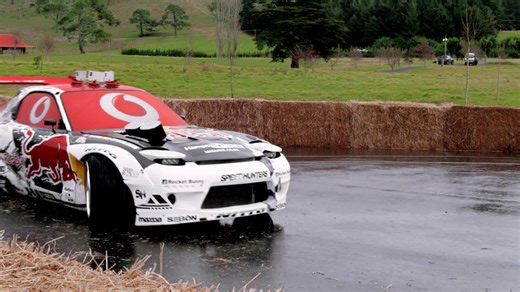 1.6M views · 5.5K shares | Velocidade testa-se com velocidade. Fizemos o teste à rede 4G. A Vodafone tem uma das melhores redes 4G no mundo e a melhor em Portugal (estudo P3). | Vodafone Portugal | Facebook