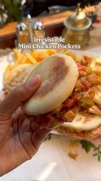 🤍 Irresistible Mini Chicken Pockets🥟#ramadanrecipes #iftarrecipe #chickenpockets #viralshorts