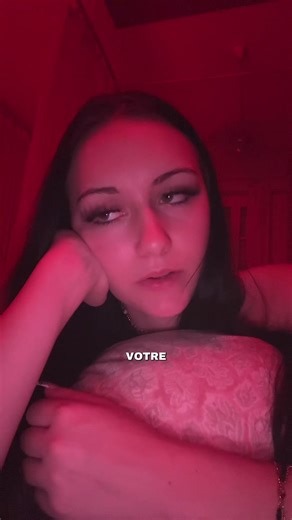 Un peu tard pour poster une vidéo… Beaucoup trop tard pour enfin réaliser que c’est maintenant que tu dois construire ton avenir. Pas dans 6 mois, pas dans 5 ans, pas dans 20 ans. Maintenant. #developpementpersonnel #routine #mindsetshift #entrepreneur #reflexion