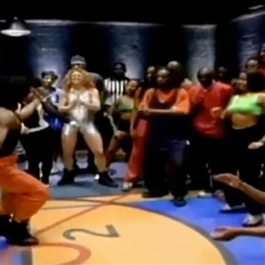 put me on 🫧 on Instagram: "10 tracks from the iconic 1996 ‘space jam’ soundtrack 🏀 which one is your favorite? • quad city dj’s - space jam • busta rhymes, coolio, ll cool j, method man & b-real - hit em high (the monstar’s anthem) • seal - fly like an eagle • bugs bunny - buggin’ (ghost written by jay-z) • r. kelly - i believe i can fly • monica - for you, i will • d’angelo - i found my smile • all-4-one - i turn to you • coolio - the winner • salt-n-pepa - upside down (‘round-n