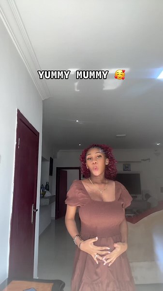Pregnancy Journey: Yummy Mummy's Funny Moments