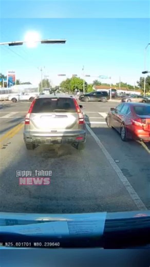 PPV_TAHOE on Instagram: "📍Miami, Florida Dash cam video captured a pickup truck attempting to make a left turn across traffic, cutting in front of an oncoming vehicle causing a crash. 📸 @ermacaes83"