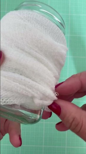 Mumiengläser basteln - Schnelle und einfache Deko für Halloween selber machen