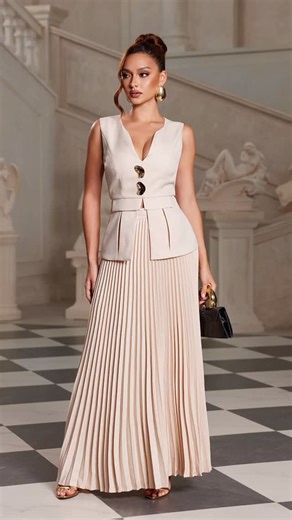 Margaret_Fashion on Instagram: "Set Sml 1900"