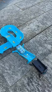 🌟 Conquer Every Terrain with the All-Track RC Adventure Set! 🚜🛤️ Unleash endless creativity and off-road excitement with this modular track and treaded vehicle kit! Watch as the rugged treads grip any surface, while the interactive walker attachment brings playful pups along for the ride. ✨ Why It’s a Must-Have: · All-Surface Treads: Crush carpets, tiles, wood floors, and even outdoor pavement! 🌟 · Build Your Own World: Connect tracks freely to create cities, bridges, or obstacle courses 🧩 