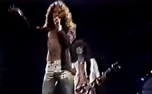 Led Zeppelin - Live in New York 1977 (8mm film)