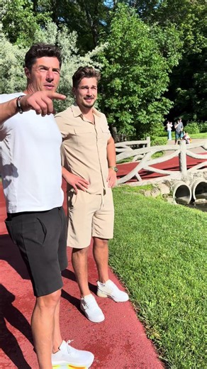 In the Botanical Garden of Craiova #craiova #lucianpopasurvivor #albertohangan #botanicalgarden