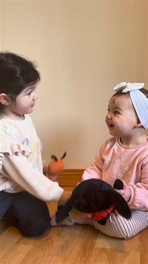 Courtney Henry🦋💫 on Instagram: "AD – Check out these gorgeous @rainbowdesignsltd Bing toys! The perfect trio of best friends for your little one! Inspired by the beloved TV show, these cuddly characters truly come to life when they interact—making playful sounds and bringing endless Bing-tastic fun. Each character features embedded RFID technology, allowing them to recognise and respond to one another with cheerful phrases and character-specific sounds when placed together. Watch as Bing, Flop