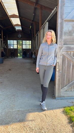 BBP Avocats Associés - Avocates en droit des affaires on Instagram: "🐎 Comment bien choisir son avocat en droit équin ? Ce n’est pas parce qu’on monte à cheval qu’on est avocat en droit équin. 😉 Derrière ce domaine, il y a une vraie spécialisation juridique : droit civil, commercial, pénal, rural… et beaucoup d’expérience du terrain. Un bon avocat équin, c’est : ⚖️ Une maîtrise des règles juridiques. 🐴 Une compréhension du monde du cheval. 🔍 Une expérience concrète des affaires équestres (ac