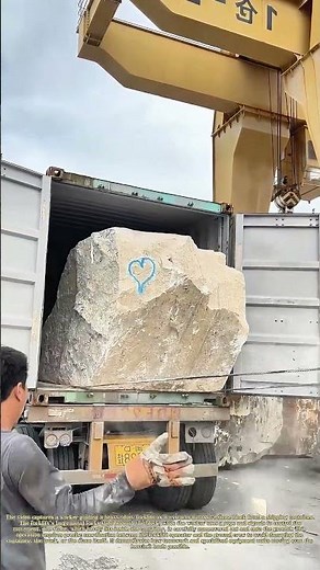 Lifting Heavy Stone: How Workers and Forklifts Unload Giant Blocks Safely