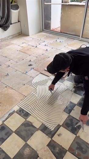 Pose de Pierre Naturelle Opus Romain: Teixeira Concept