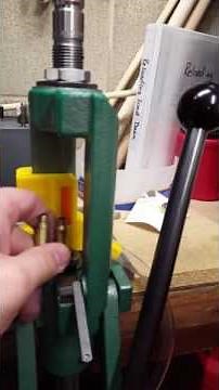 Improved primer catcher for RCBS Rock Chucker 4.