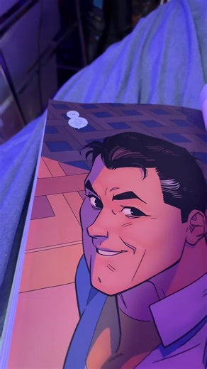 All compendiums done: #invinciblecomic #invinciblecompendium3 #emperormarkgrayson #invincibleending #invincible