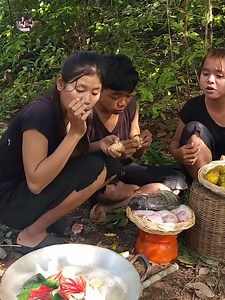 Wow many Fishes! catching & Cooking for lunch Part 10 | Jungle Food TV