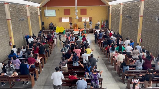 Aleluya nuestro Dios poderoso es Rey | Centro Cristiano El Tabernáculo A. R.